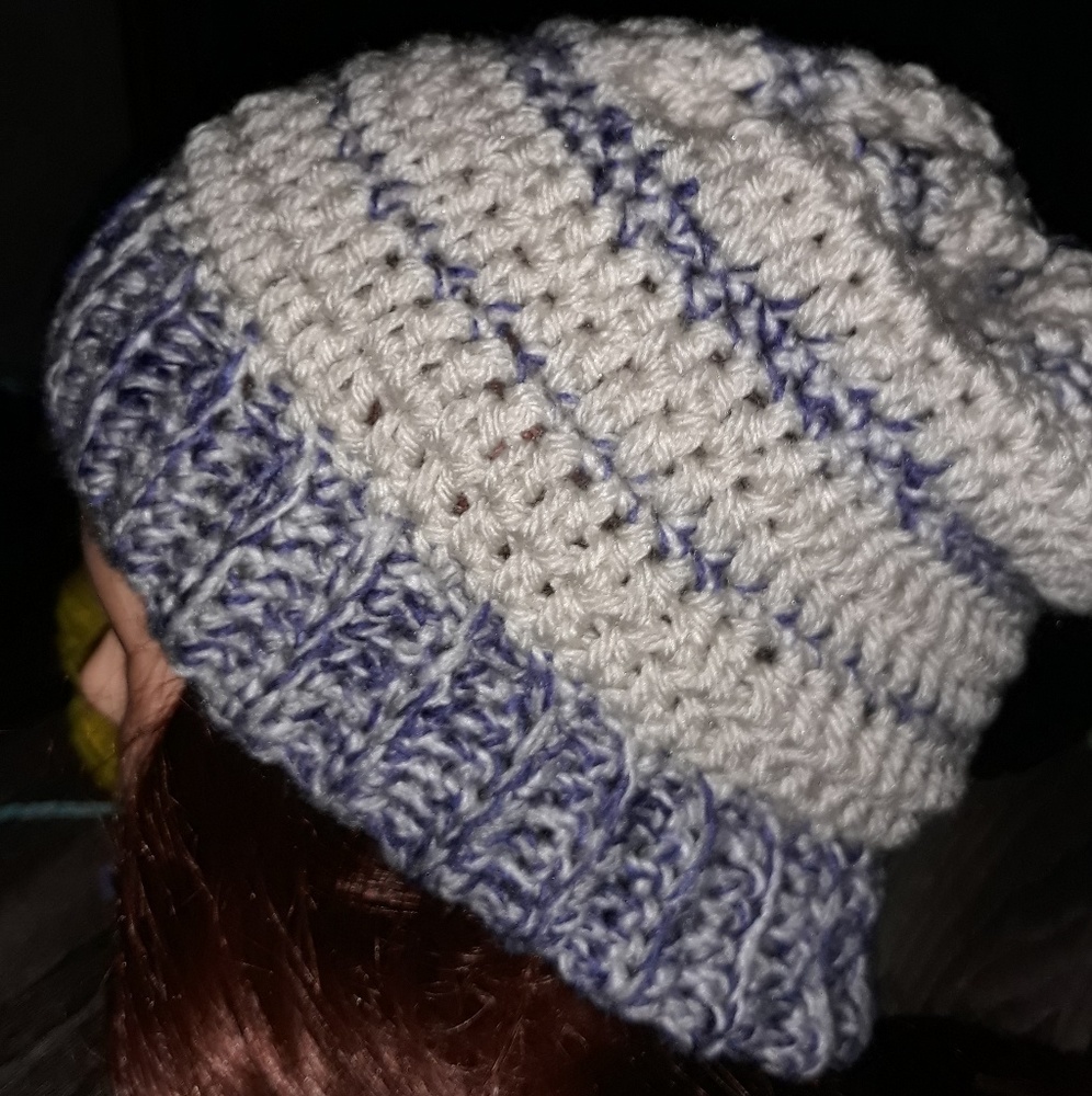 Crochet beanie - Picture 2 of 5